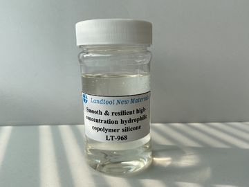 Słaby kationowy hydrofilowy zmiękczacz o wysokiej masie cząsteczkowej